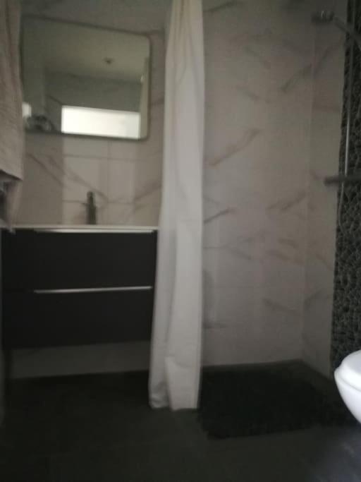 Studio D'Hotes Climatise Floirac  Buitenkant foto